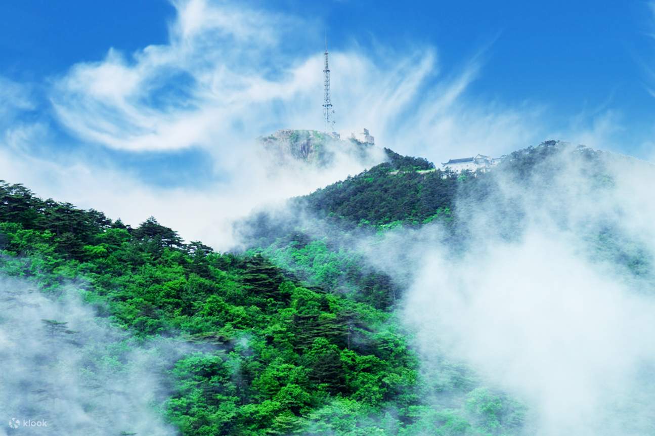 Bright Summit — Yellow Mountain Hongcun Village, China