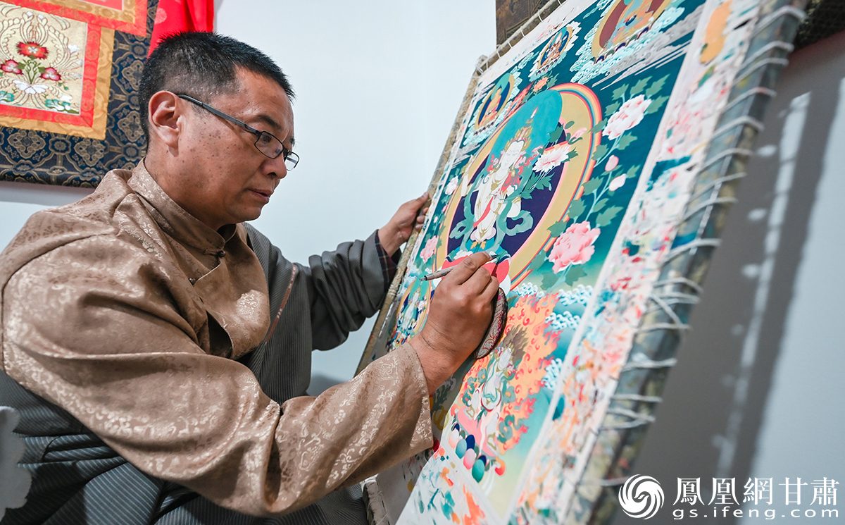 Barkhor Kora and Thangka Workshop — Lhasa, China