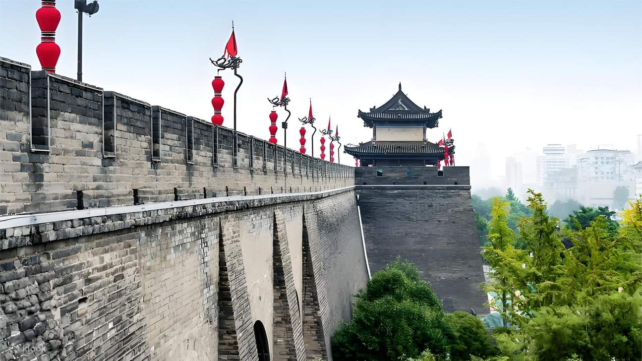 Silk Road · Xi'an to Dunhuang 8 Days
